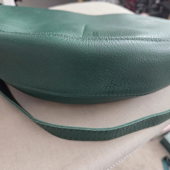 Portland Leather Goods Koala Sling Bag Green Bacalar Excellent Condition - Picture 2 of 8